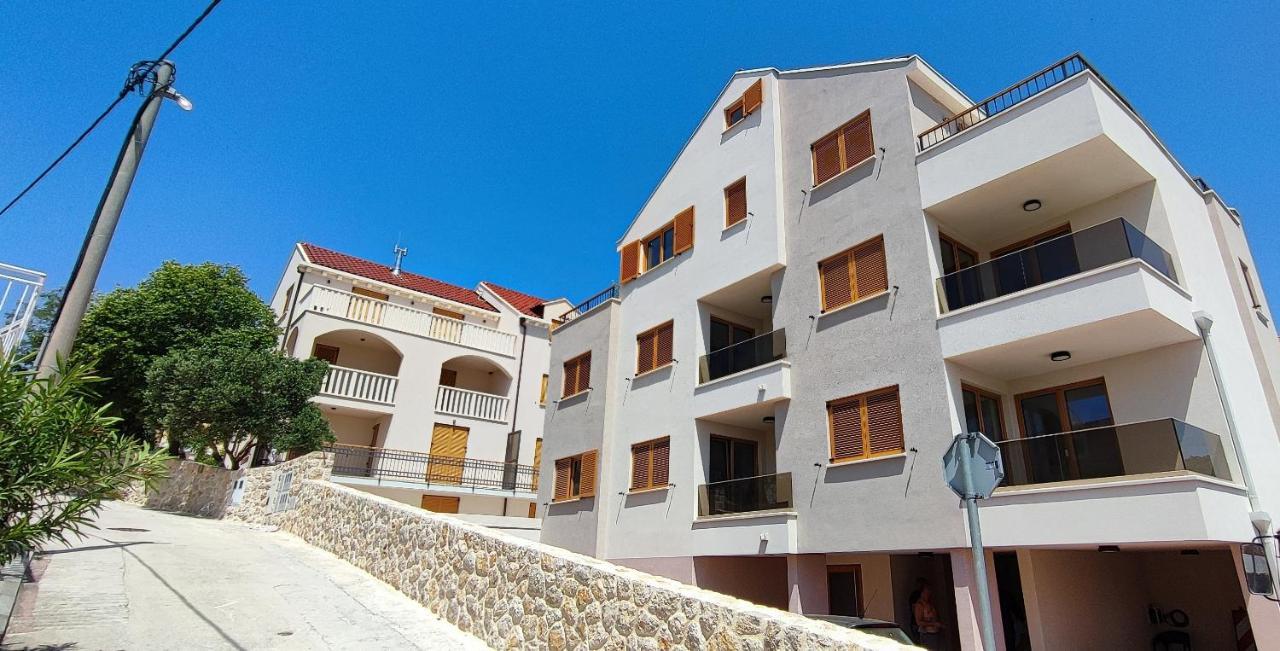 Casa Laurea Hotel Zaton  Buitenkant foto